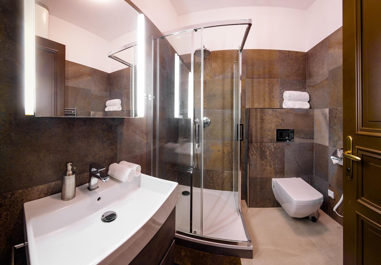 Fifty Shades Of Gray Studio, City Center Hradec Králové 외부 사진